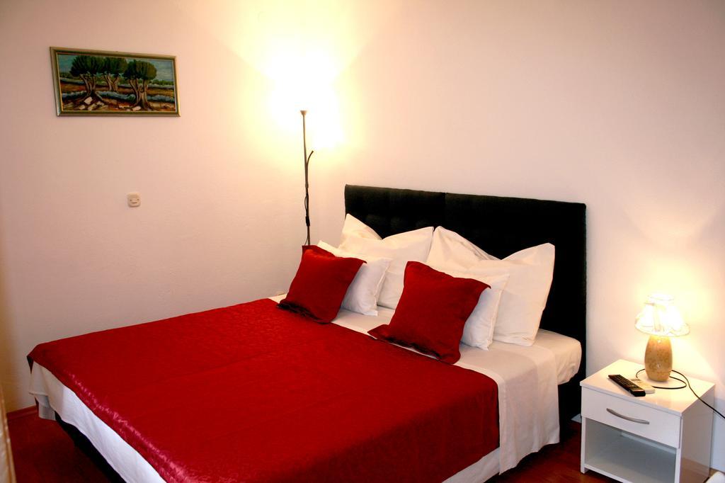 ספליט Rooms And Apartments Emily מראה חיצוני תמונה
