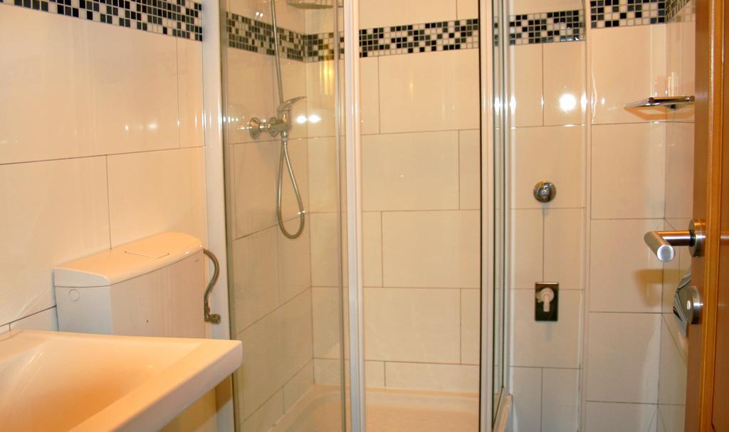 ספליט Rooms And Apartments Emily מראה חיצוני תמונה