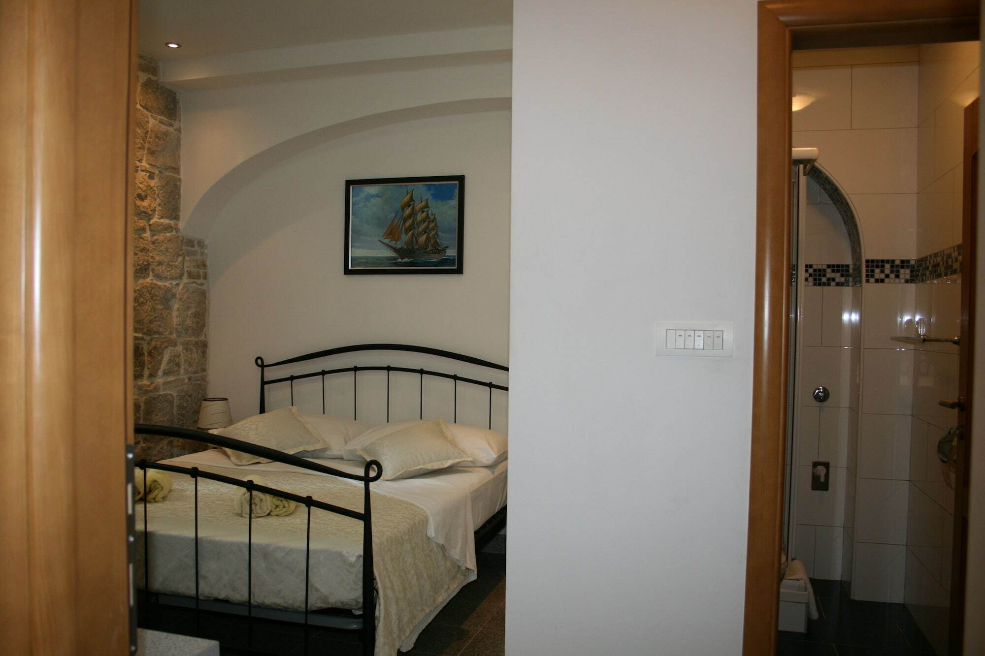 ספליט Rooms And Apartments Emily מראה חיצוני תמונה
